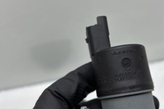 Pompe lave glace avant DACIA DUSTER 1