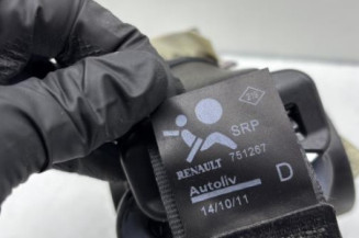 Pretensionneur de ceinture avant droit DACIA DUSTER 1