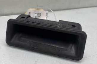 Bouton de coffre BMW SERIE 3 E91 Photo n°1