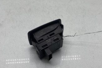 Interrupteur de leve vitre arriere droit BMW SERIE 3 E91