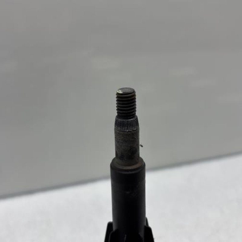 Moteur essuie glace arriere DACIA DUSTER 1 Photo n°3