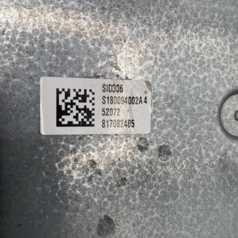 Calculateur moteur DACIA DUSTER 1 Photo n°5