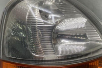 Optique avant principal droit (feux)(phare) RENAULT MASTER 2 Photo n°1
