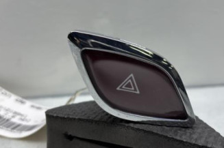 Bouton de warning CITROEN C3 2 Photo n°1