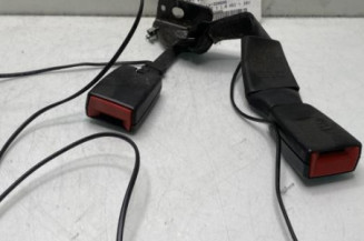 Attache ceinture arriere droit PEUGEOT 3008 1 Photo n°1