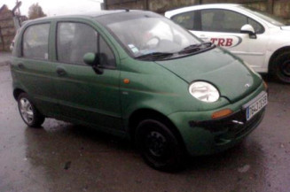 Pare choc arriere DAEWOO MATIZ 1