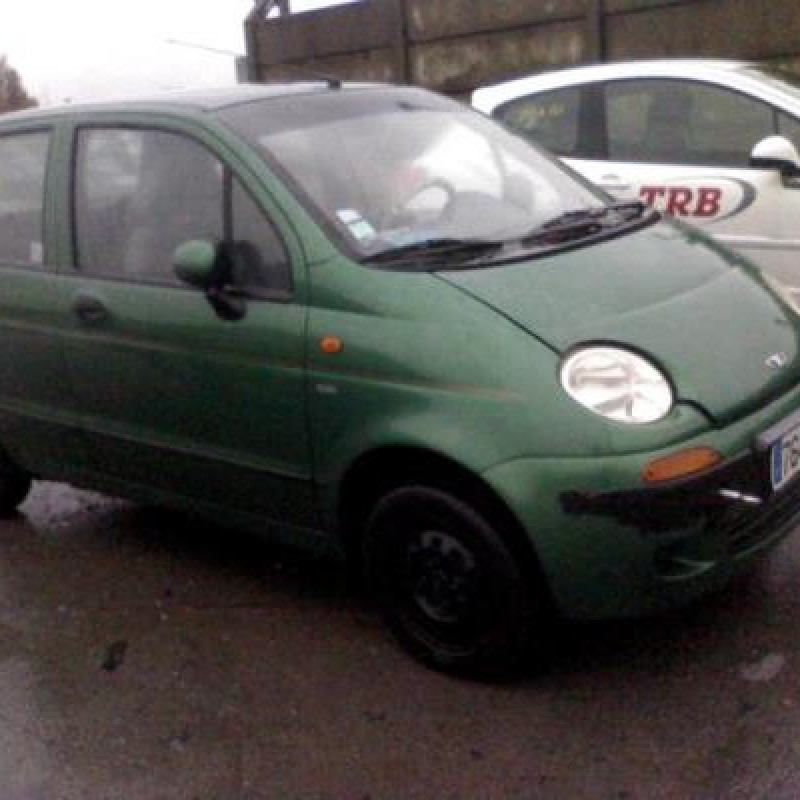 Pare choc arriere DAEWOO MATIZ 1 Photo n°6