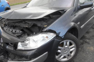 Pare choc arriere RENAULT MEGANE 2