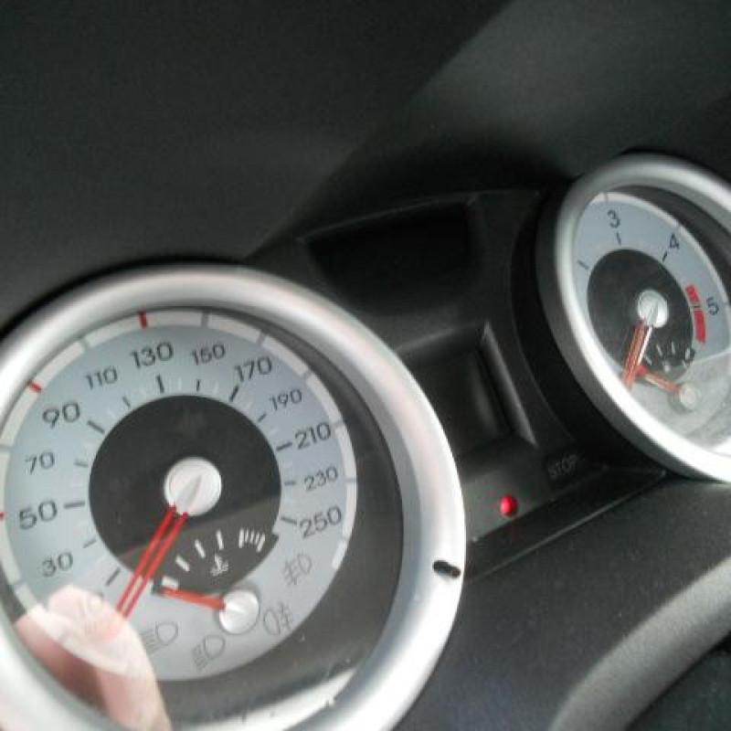 Pare choc arriere RENAULT MEGANE 2 Photo n°13