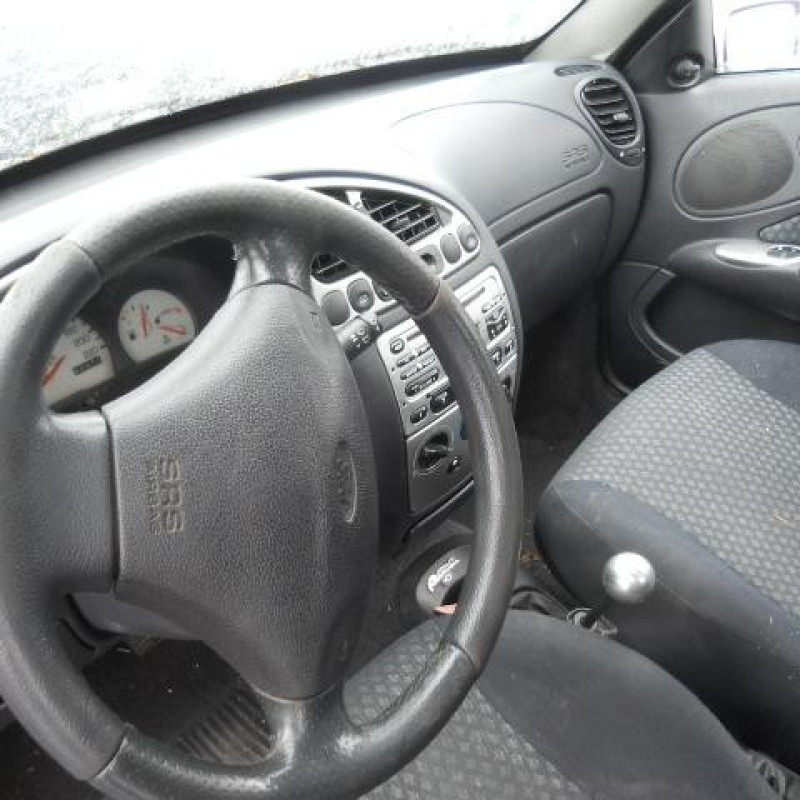 Pare choc arriere FORD PUMA Photo n°12
