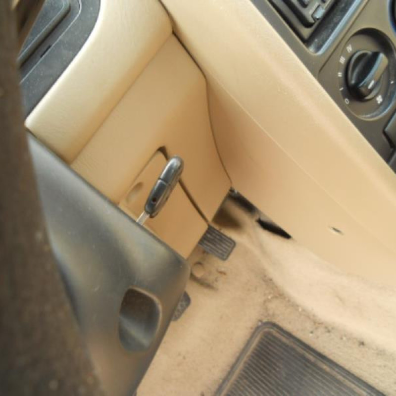 Pare choc avant ROVER 400 2 Photo n°10