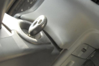 Pare choc arriere RENAULT LAGUNA 1