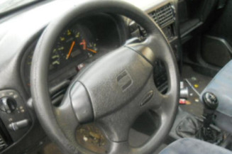 Pare choc arriere SEAT CORDOBA 1