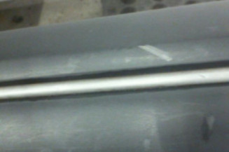 Pare choc arriere PEUGEOT 106