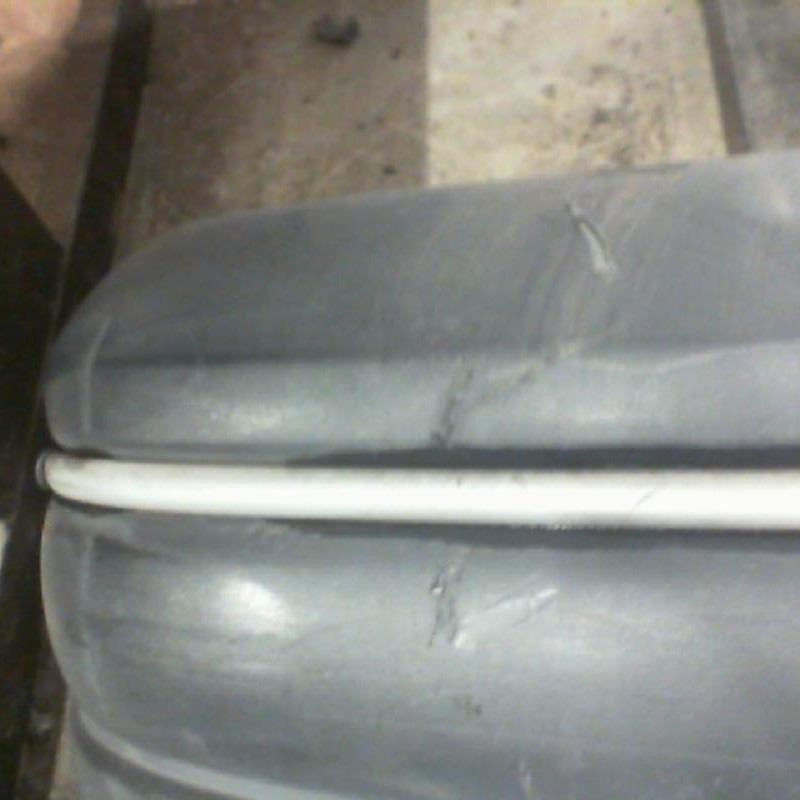 Pare choc arriere PEUGEOT 106 Photo n°5