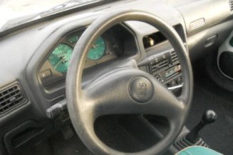 Pare choc arriere PEUGEOT 106