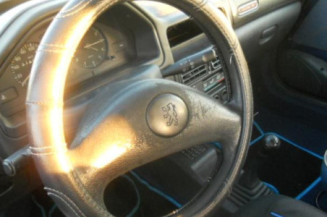 Pare choc arriere PEUGEOT 106