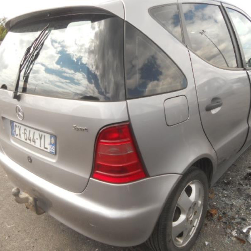 Pare choc avant MERCEDES CLASSE A 168 Photo n°5