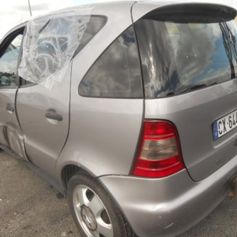Pare choc avant MERCEDES CLASSE A 168 Photo n°6