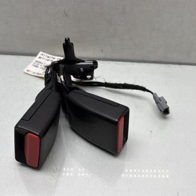 Attache ceinture arriere droit RENAULT CLIO 4 Photo n°3