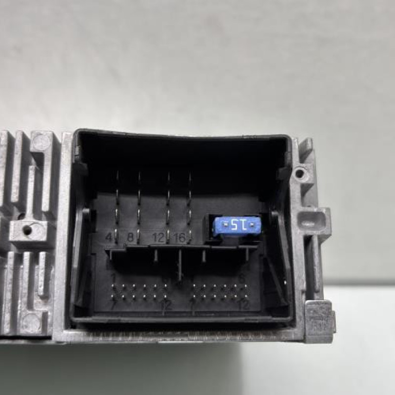Autoradio d'origine PEUGEOT 308 2 Photo n°4