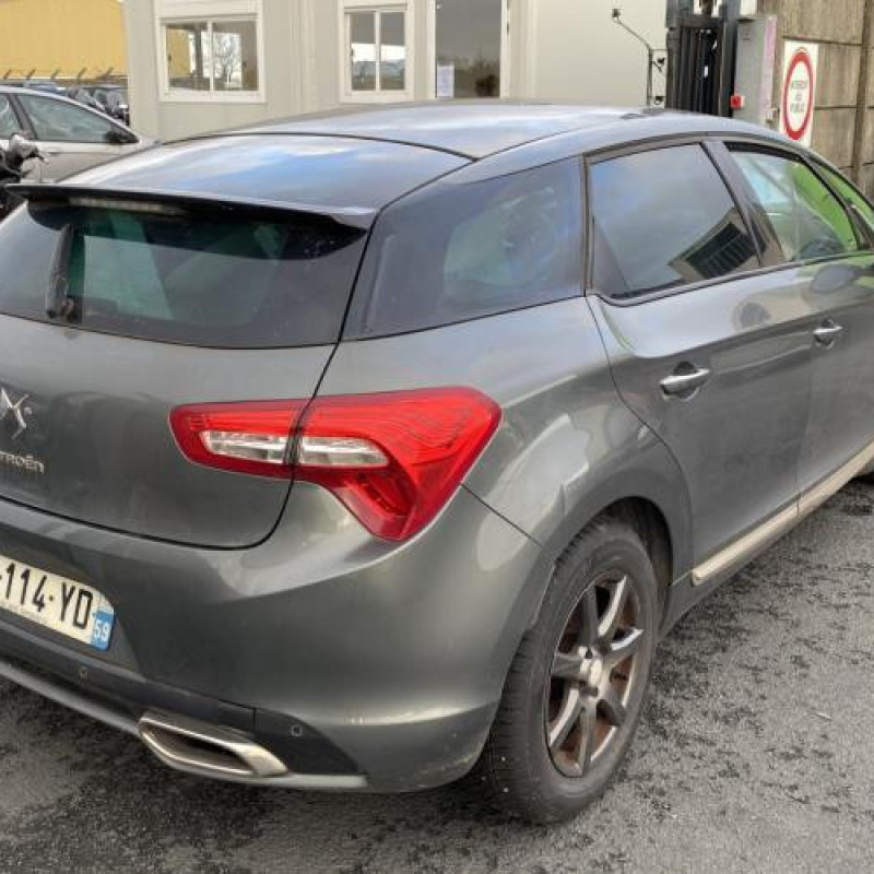 Moteur essuie glace arriere CITROEN DS5 Photo n°3