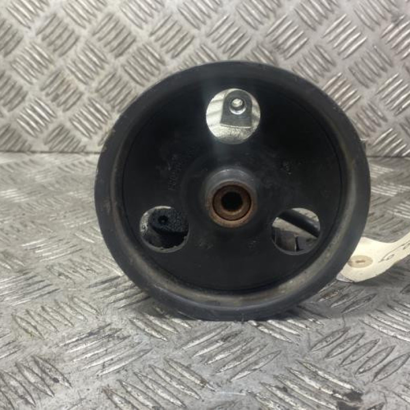 Pompe de direction RENAULT SCENIC 1 Photo n°2