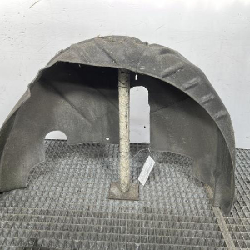 Pare boue arriere droit CITROEN C3 2 Photo n°4