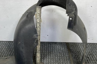 Pare boue avant droit VOLKSWAGEN FOX