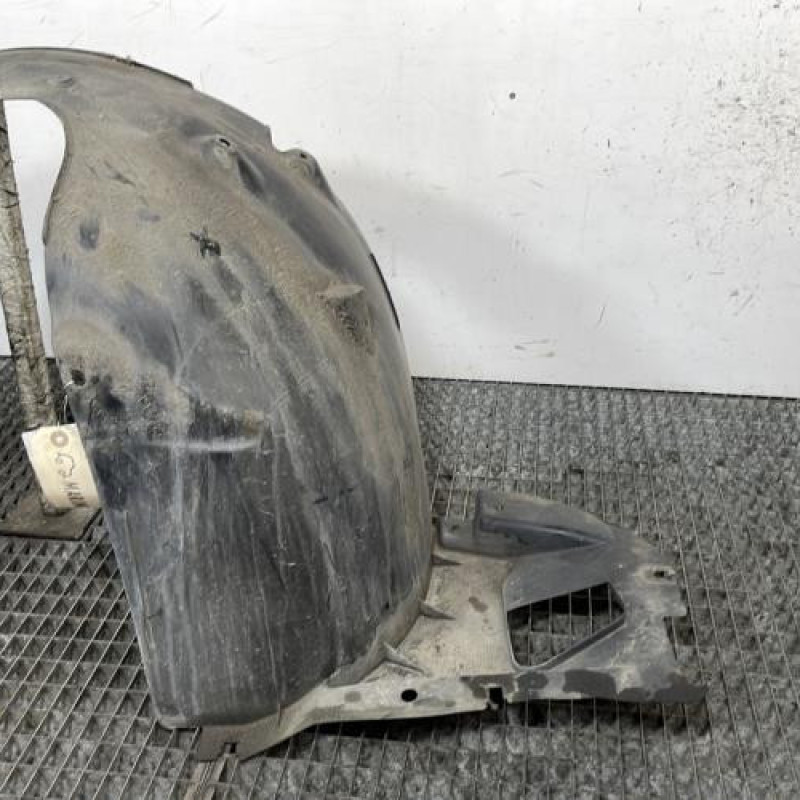Pare boue avant gauche CITROEN C3 2 Photo n°3