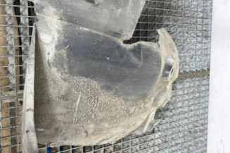 Pare boue avant gauche RENAULT KANGOO 1