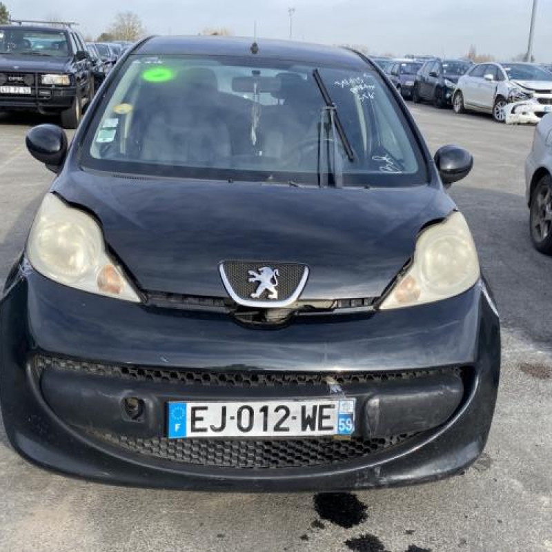 Porte avant droit PEUGEOT 107 Photo n°14