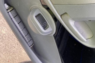 Porte avant droit PEUGEOT 107