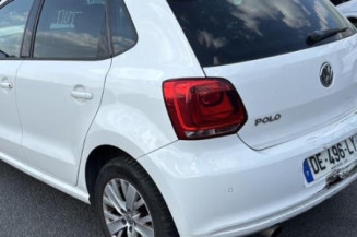 Leve vitre electrique avant gauche VOLKSWAGEN POLO 5