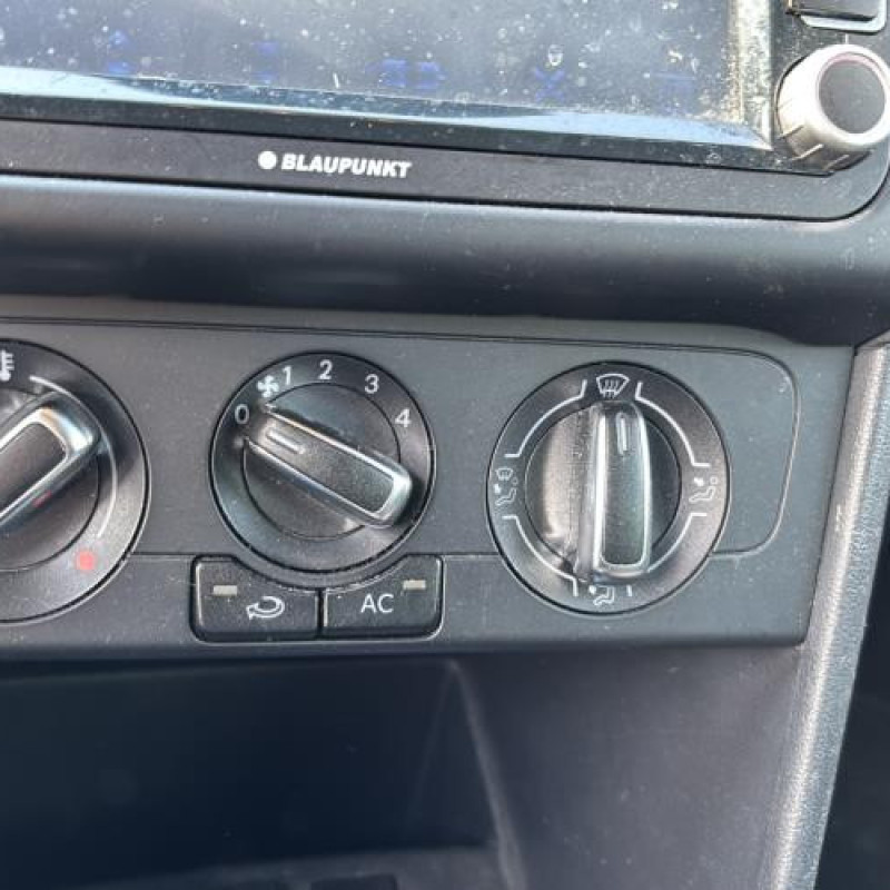 Leve vitre electrique avant gauche VOLKSWAGEN POLO 5 Photo n°16