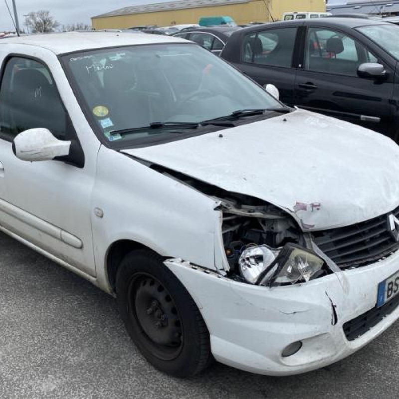Bouton de warning RENAULT CLIO 2 CAMPUS Photo n°4