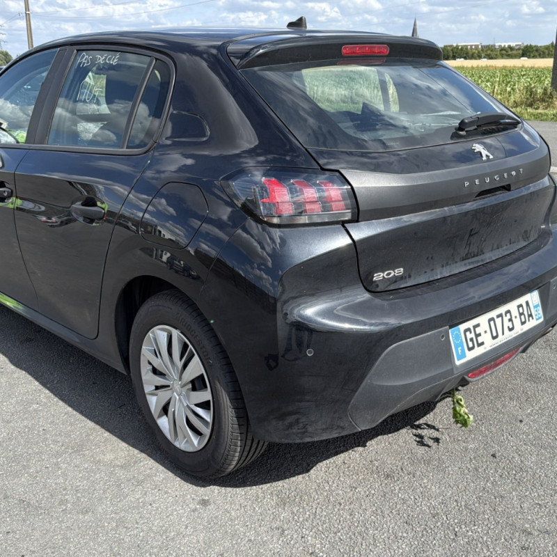 PEUGEOT 208 2 1.2 VTI - 12V Photo n°4