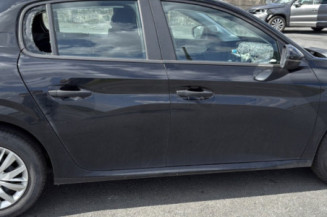 PEUGEOT 208 2 1.2 VTI - 12V