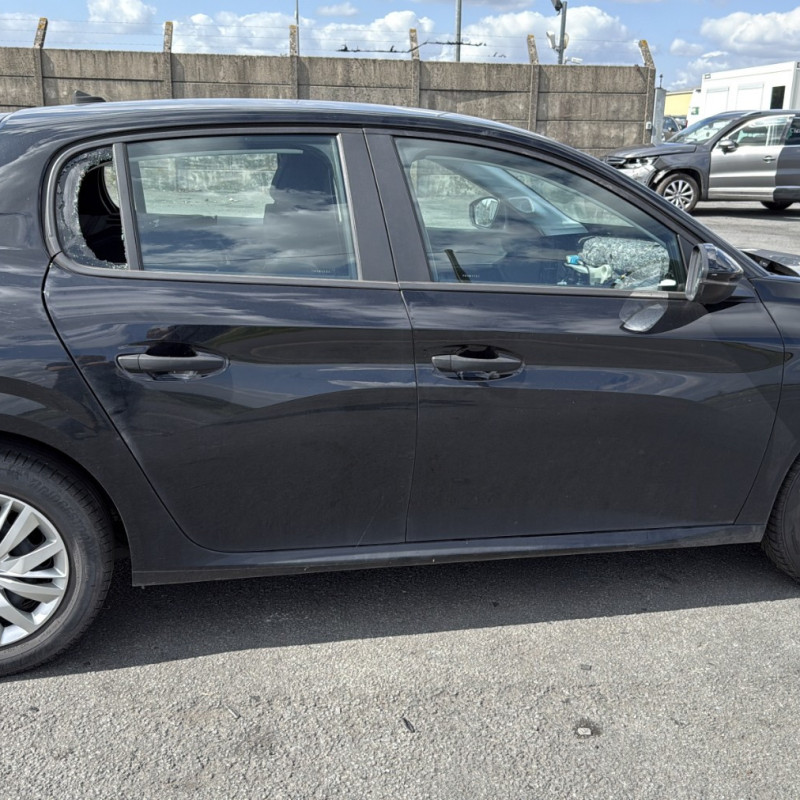 PEUGEOT 208 2 1.2 VTI - 12V Photo n°7