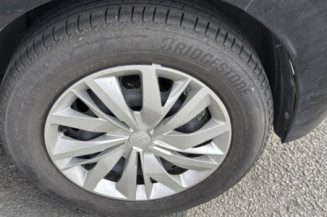 PEUGEOT 208 2 1.2 VTI - 12V