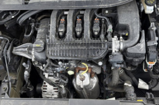 PEUGEOT 208 2 1.2 VTI - 12V