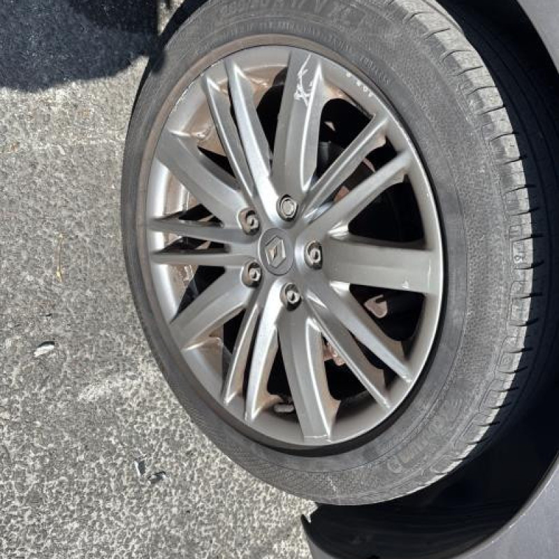 Attache ceinture avant droit RENAULT MEGANE 3 Photo n°14