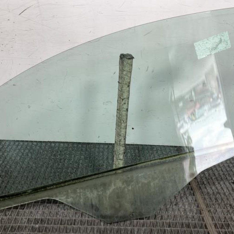 Vitre avant droit FORD KA 2 Photo n°4