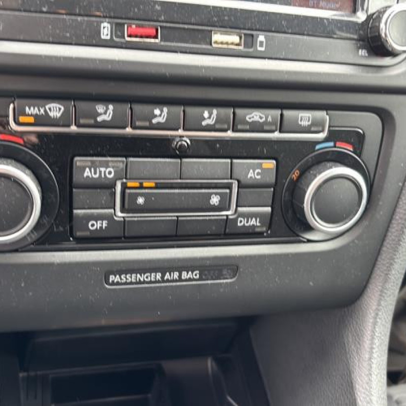 Interrupteur de leve vitre arriere droit VOLKSWAGEN GOLF 6 Photo n°18