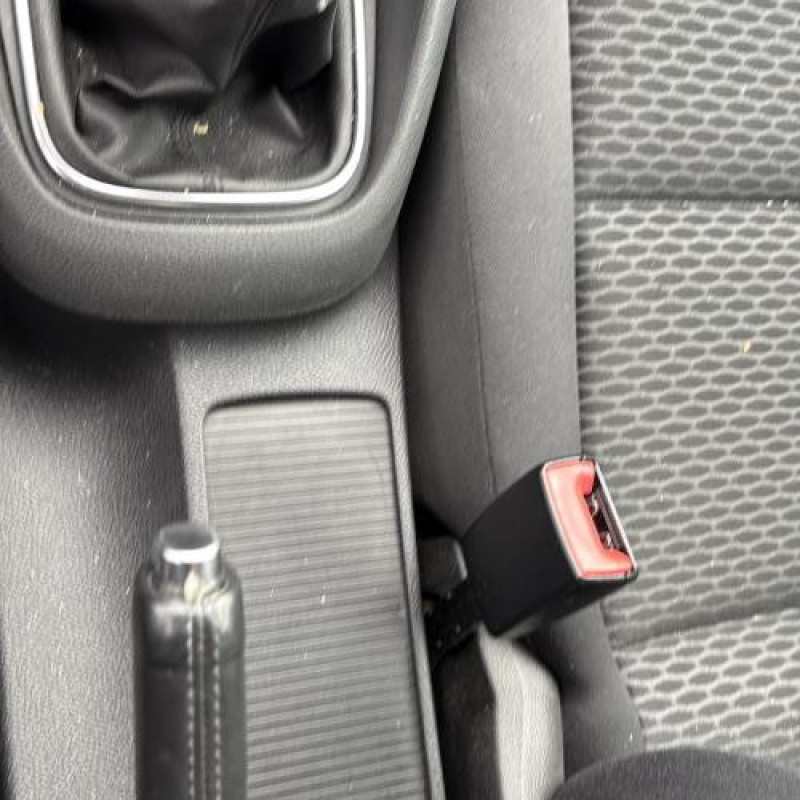 Interrupteur de leve vitre arriere droit VOLKSWAGEN GOLF 6 Photo n°19