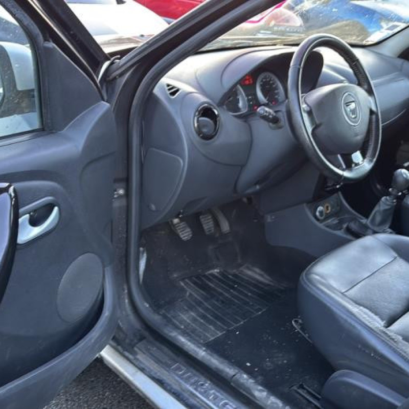 Attache ceinture arriere droit DACIA DUSTER 1 Photo n°10
