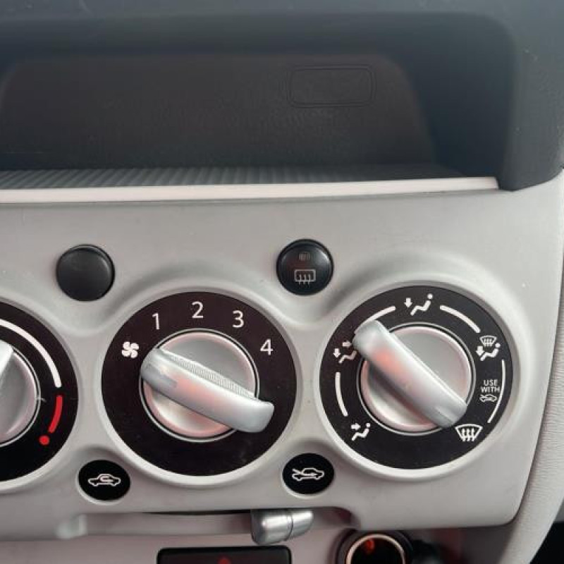 Antenne SUZUKI ALTO 3 Photo n°13
