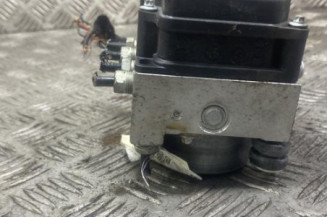 Bloc ABS (freins anti-blocage) OPEL CORSA D