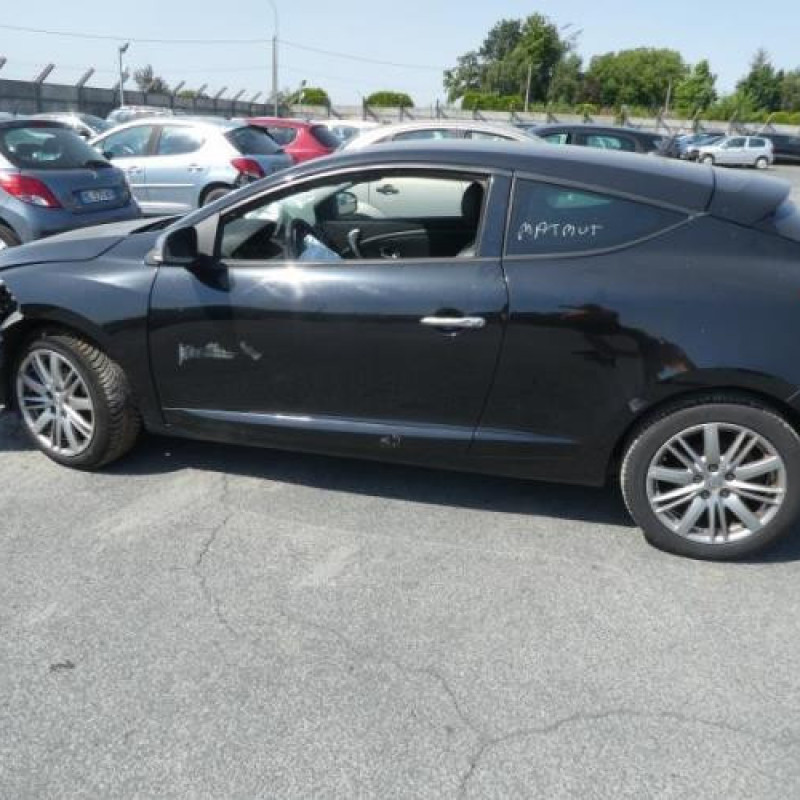 Moteur essuie glace arriere RENAULT MEGANE 3 Photo n°3