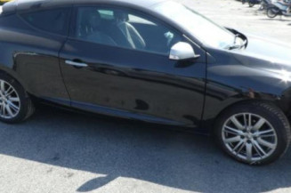 Bras essuie glace avant gauche RENAULT MEGANE 3